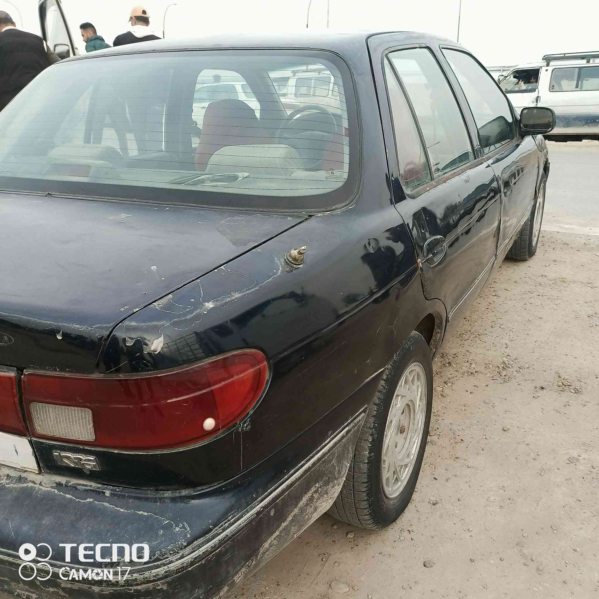 سلام عليكم كيه سيفيه البيع موديل 1994 السعر 32 وبيه مجال *********** مكان بغداد ابو غريب
