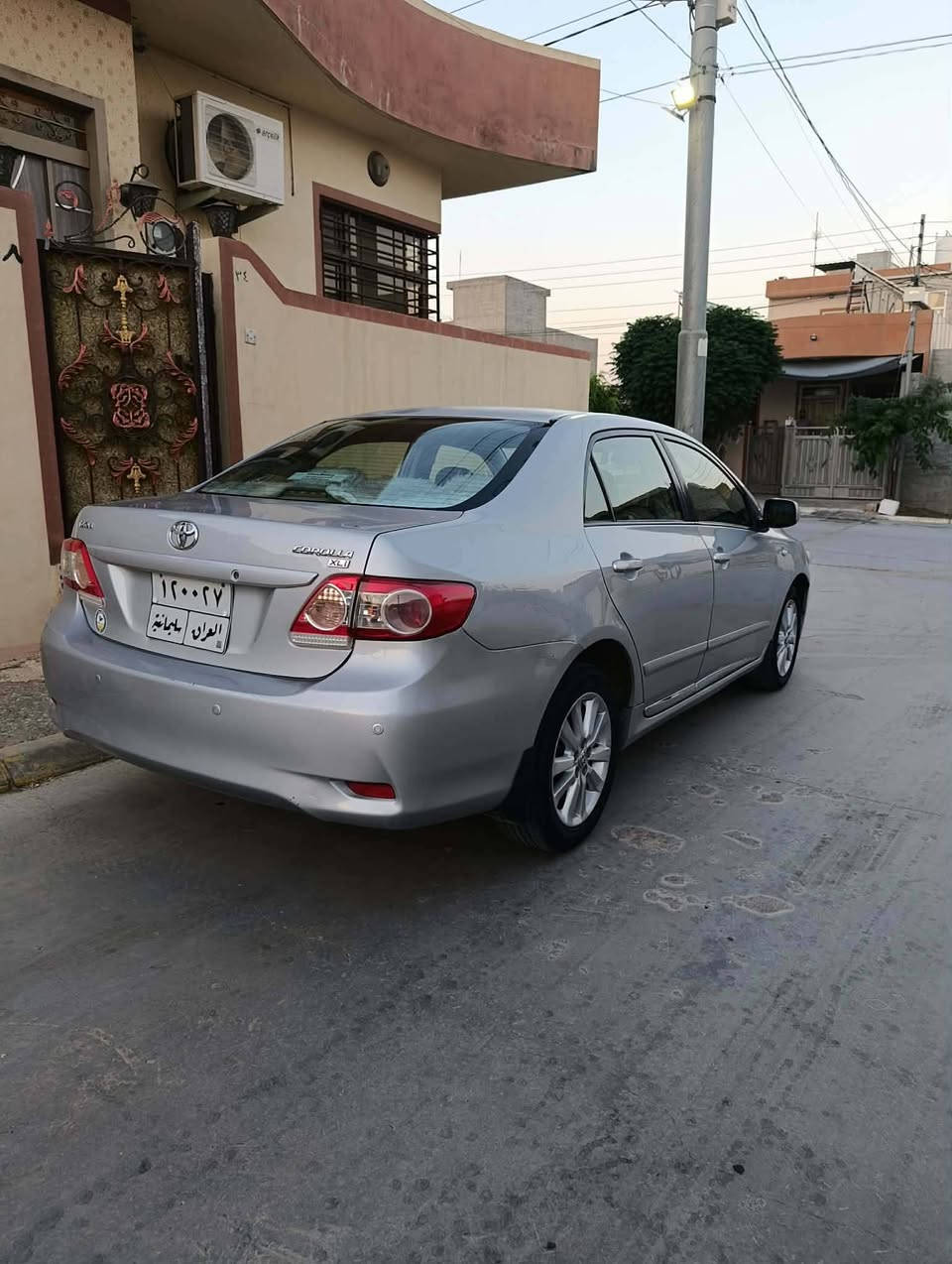 تویوتا کرۆلا 2011 بێ بۆیاخ مەکینەی بچوک سعری 105گەڵامامەڵە تیل بۆ خاوەنی بکە ......***********
