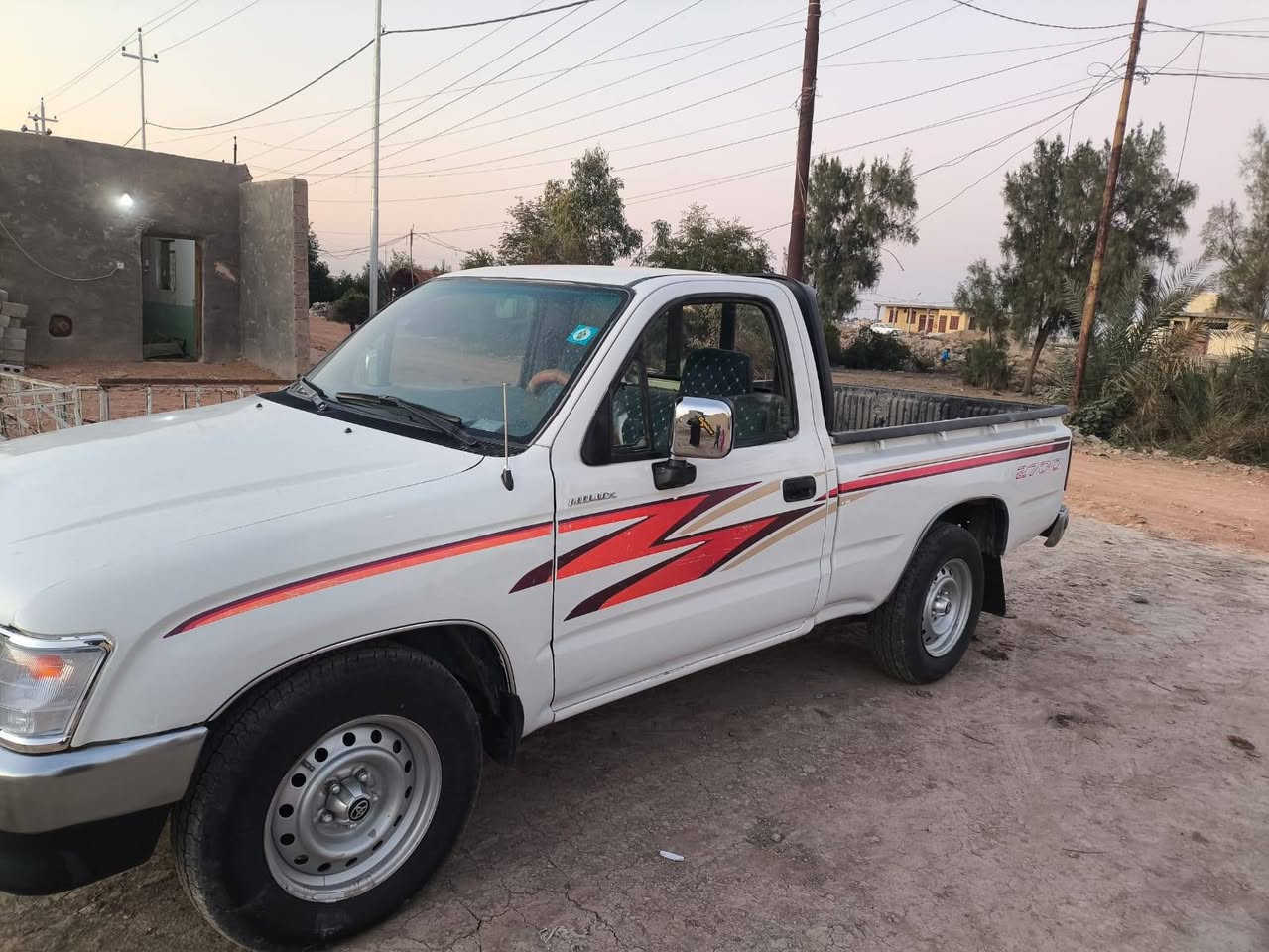 سلام عليكم

بيكم للبيع مديل 99 مكفوله كفاله عامه

محرك وكير وشاصي حداديه كهربايات وتبريد تخم تايرات

رقمه (دياله )لل2030 السعر 75وبيه مجال للشراي

اتصال مكانه ديوانيه *********** سياره مال جناي
