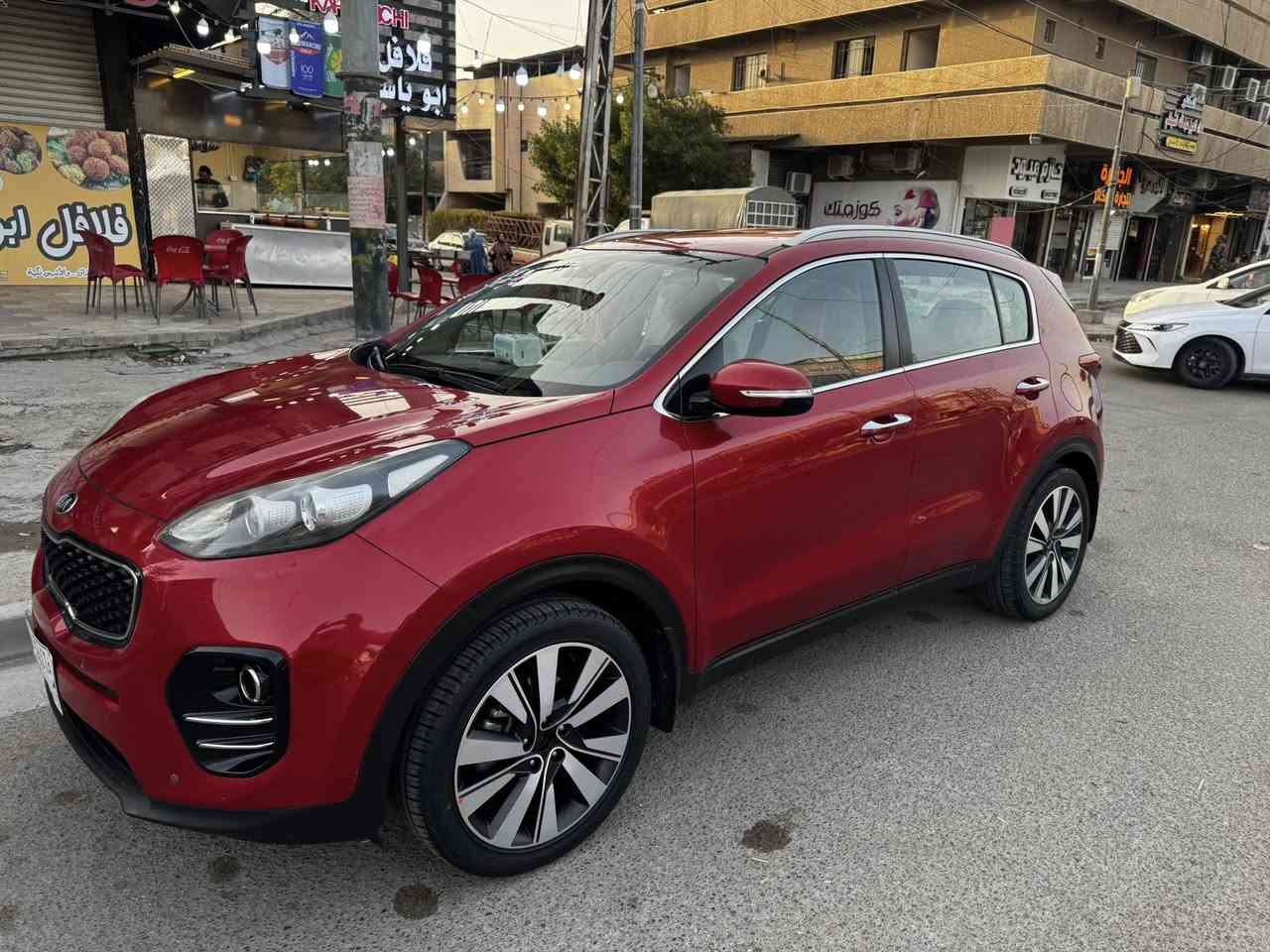 كيا سبورتج خليجي موديل ٢٠١٧ 

مكفولة من الضربة والصبغ 

سيارة بلادية الشركة الدولية 

مواصفات السيارة
. . . . . . .

محرك ٢٠٠٠ دوش

حساسات امامي خلفي

بصمة تشغيل 

بصمة ابواب

جنطة كهرباء

نظام صوتي JBL 

كاميرا خلفية دوارة

شاشة كبيرة

ثلاثة انظمة قيادة

فول تحكم ستيرن

سيارة عليها ادامه كامله

نانوسيراميك و تغليف داخلي

تغليف كشنات جلد احمر

ماشية ١٢٣ الف كيلو قابل للزيادة

مري شفط مع ترحيب

مكفولة من الضربة والصبغ

سيارة ماتصرف عليها ربع دينار

السعر ١٧٣ مجال بسيط جداً

السيارة باسمي والسنوية لغاية سنة ٢٠٢٩

مكان السيارة بغداد حي الخضراء

للتواصل 

***********
