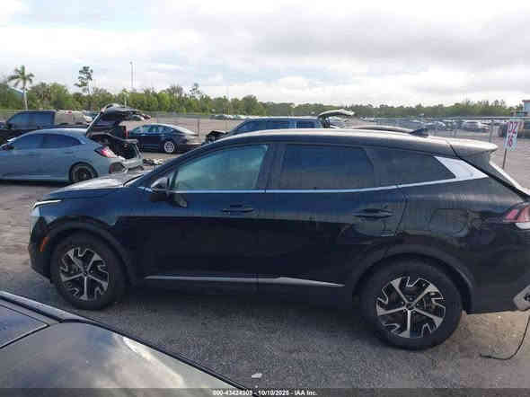 #اعلان_مزاد 📢#مشمول_حسب_كتاب_الشهداء
السعر 💲9800 &95 ورقه 
تاريخ المزاد يوم 2025/11/24
نوع السيارة :KIA SPORTAGE EX
عداد المسافة:19778mi
الضرر كما موضح بالصور
📍 العنوان :الفلوجه شارع الجيش الشعبي مقابل مطعم أيوب المحمدي ومجاور شركة الوسيط 
📞 : 
📞 : ***********
...... بُراق علي فيصل المحمدي 

#مزاد_الامين_للسيارات_الامريكية_
#سيارات
