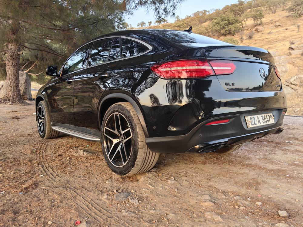 Mercedes Benz 2017 coupe
Amg Gle350 d
جۆرێکی مەرغوبی شەریکەی مارییدسە
جۆری کوپەیی coupe
فول مواصفات :
دبل اکسل و چەند جۆرێک مۆدی لێخوڕین بۆ هەموو شوێنێک: بەفر و قور و بەرد، sport u comfort.
پانۆڕاماو تەواوی ئەکرێتەوە ، یەک پارچەیە.
دژە خلیسک
Auto hold
Auto start
كوشن گەرم و کارەبایی و جلد
کامێرا 360⁰
گێر لە سوکان
لایت لید و گۆرینی شێوازی
تحدید سورعە و حاسەی ناوچەی کوێر
هۆک و دەرکردنی بە دڵی خۆت
ئاگاداری بە حاسە بۆ هەموو شتێک
و چەندانی تر مواصفات كە تایبەتە بە شەریکەی مارسیدس.
مەکینەی 6 بستنی مەرغوب گاز
3.0 turbo
باشترينە بۆ قوەت و کەمترین مصروف
تەنها پێویستی بە ١١ لترە بۆ ١٠٠کم 
لەچاو سەیارەی ٣بستۆنی بەنزین باشترە 
بە ڕێژەی ٪150
119 000 km ڕۆشتووە تەنها
بێ بۆیاخە
تەنها ٢ بستی جملغ و سندوقی PDR ە.
نرخ ٣٦٦ و مامەڵەی برایانە.
بۆ زانیاری زیاتر: 
***********
*********** السليمانية, العراق
