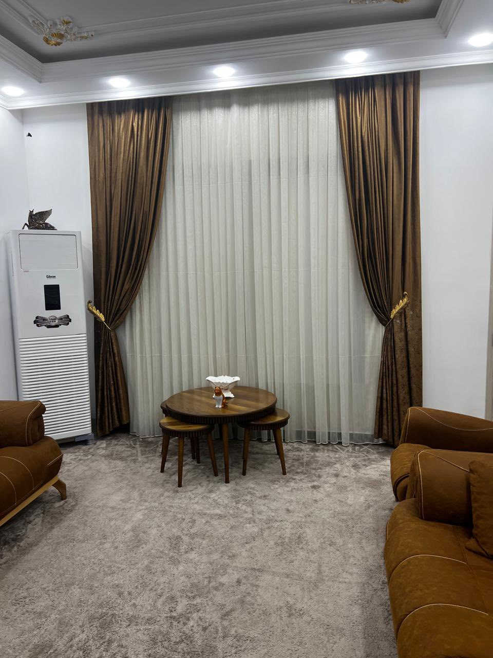 🏘🏘بيت للبيع ديالى خانقين / شارع كوجة باغ طابو  زراعي كيعان حجي حازم خلف محل انو الكهربائي سيارات 
مساحة 200 متر واجهة 10 والنزال 20 
بناء حديث فول الفول سيراميك وسقف مغربي 
طابق الاول 
2 غرفة نوم واستقبال وصالة ومطبخ ومجمع صحيات شرقي وغربي 
طابق الثاني 
2 غرفة نوم واستقبال وصالة ومطبخ ومجمع صحيات شرقي وغربي 

السعر / 155 مليون مع الاثاث كلها بي مجال 

للأستفسار اكثر اتصال بالارقام فقط 
***********
***********
مكتب فريا موفق للعقار
