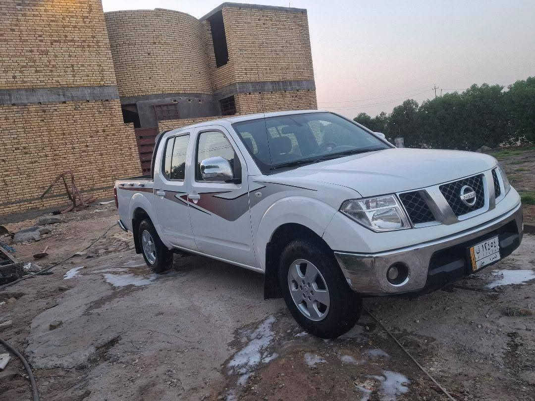 نيفاره موديل 2013 رقم بصره حره تحويل ثاني يوم سنويه مجدده 28 مشروع وطني مكفوله من الضربه والتبديل والصبغ والفتح كفاله عامه مكينه بلاد مكينه وكير وتماتيك وحداديه وتبريد وتخم تايرات كله مكفول سياره جاهزه مال جناي بمعنه الكلمه مواصفات شاشه كبيره كامره مكان سياره ناصريه سعر 97 بيه مجال قليل رقم الهاتف *********** أنه مكلف بل نشر خابر راعيه بيك خير وتدلل
