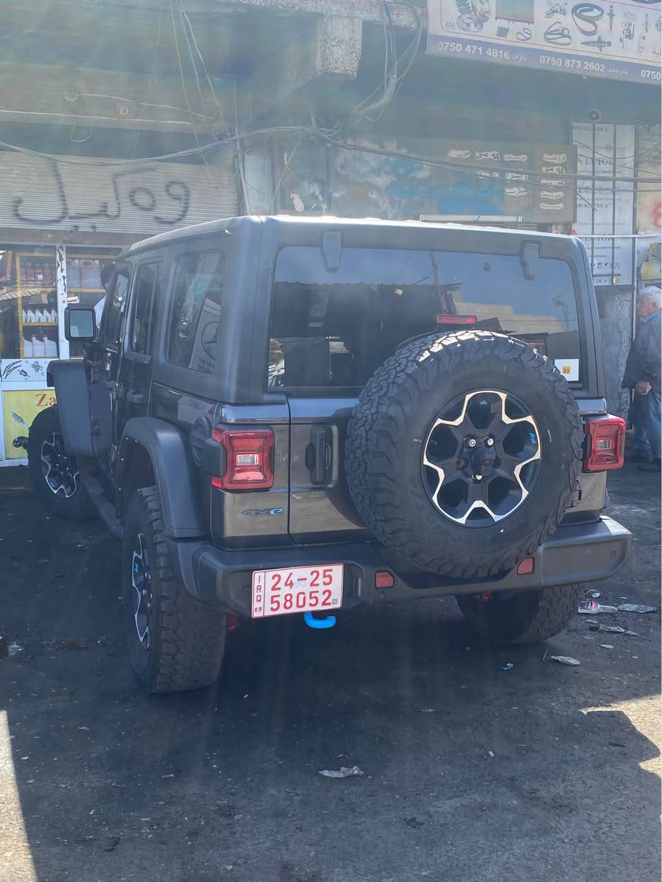 رنگلر 4xe ٢٠٢٣
روبیکون فول ماسفات 
بس ربع جملوخ خلفي صبخ
بدون ارباك شاصي
كورك واتس اب موجو

+964 751 440 9392 دهوك, العراق
