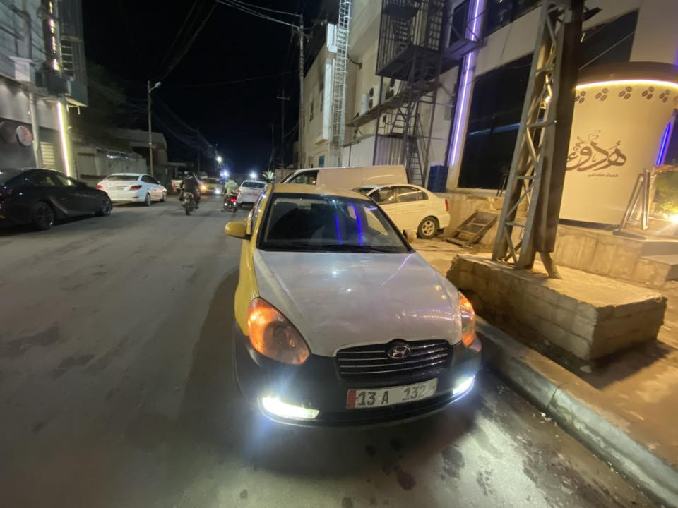 السلام عليكم اكسنت موديل 2010كير ومكينه شرط  بدون ضرر السياره كاربون بيها شرط التحويل ول وكاله السعر 85وبيها مجال شي قليل السياره يعوزها ترتيب ***********
