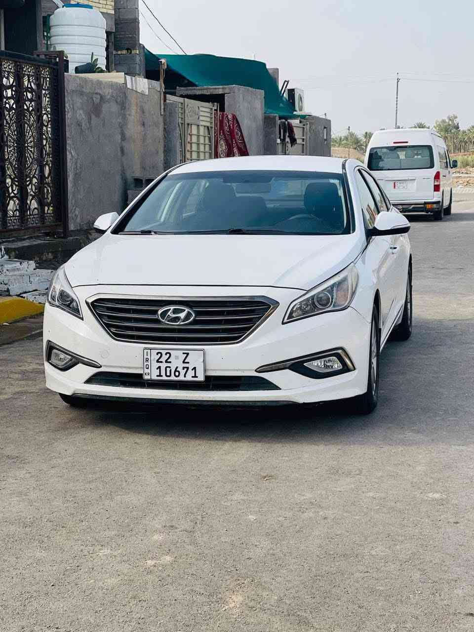 السلام عليكم للبيع او مراوس سوناتا خليجي 2016 مكينه 2400 دوش ماشيه 140الف كيلو السيارة جاهزة للاخير مكينه مفتوحه بدون حاديث والسونار مرفق ويه الصور رقم اربيل دولي بأسمي سنوية لل27 السعر 160 وبيهه مجال قليل مكان السياره بابل مسيب للاستفسار الاتصال ع الرقم ***********
