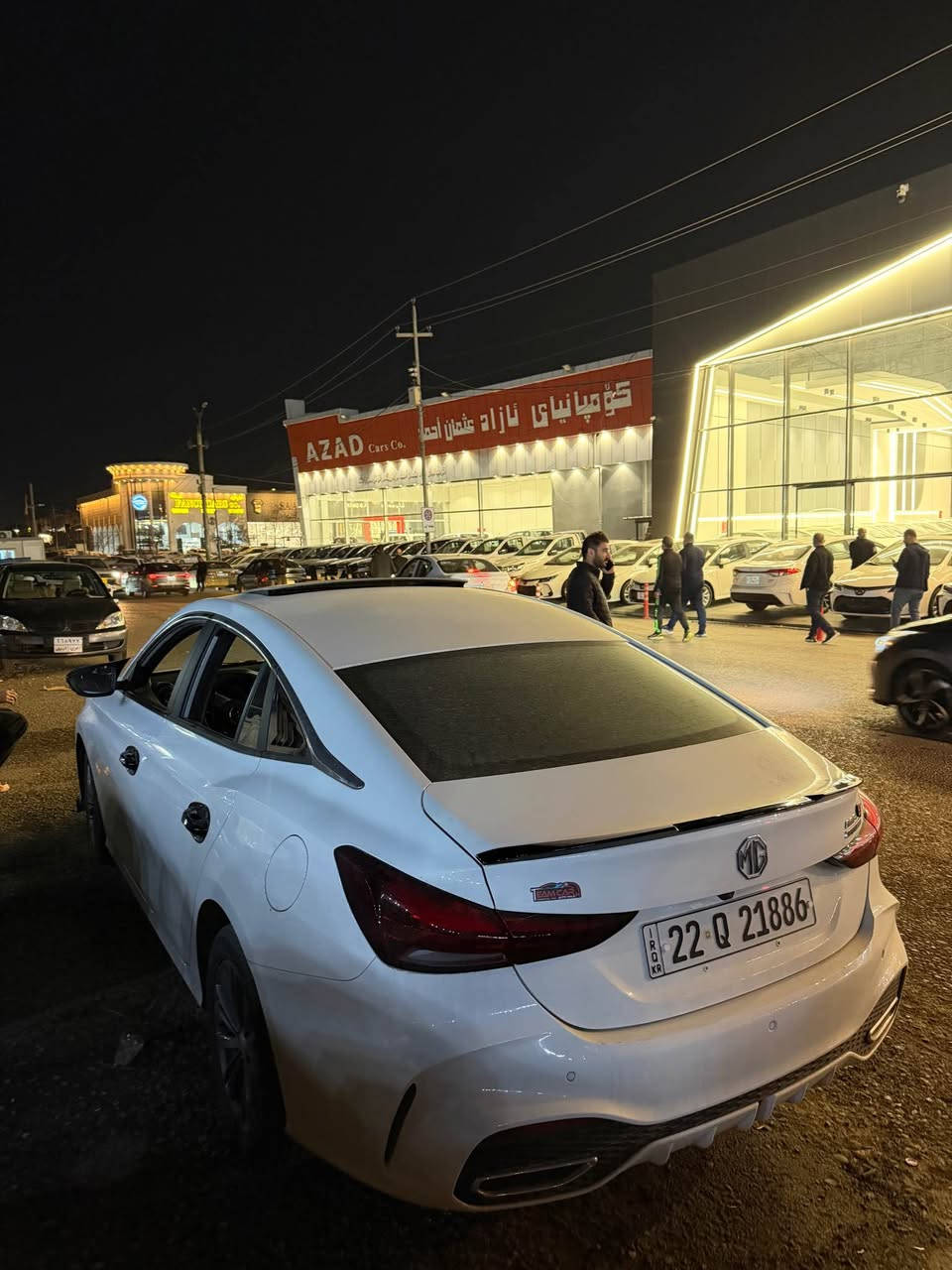 Mg gt 
ماشيه ٨ الاف 
بدون صبغ 
بيها هاي الرصعه بس 
سياره لوك و عليها كماليات كامل و لدات داخليه 
سعر ١٢٢ قابل للتفاوض
وتساب 
*********** أربيل, العراق
