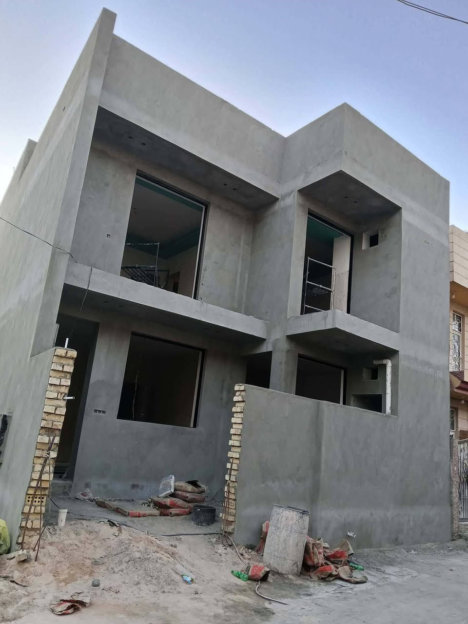 هذا عملي اشتغل جص و بورك و سمنت 
واجهات وكوبلن
  شغل درجه أولى 
مكاني الحلة
 الاتصال على الأرقام 
***********
 ***********
غير متواجد على الواتساب او ماسنجر
