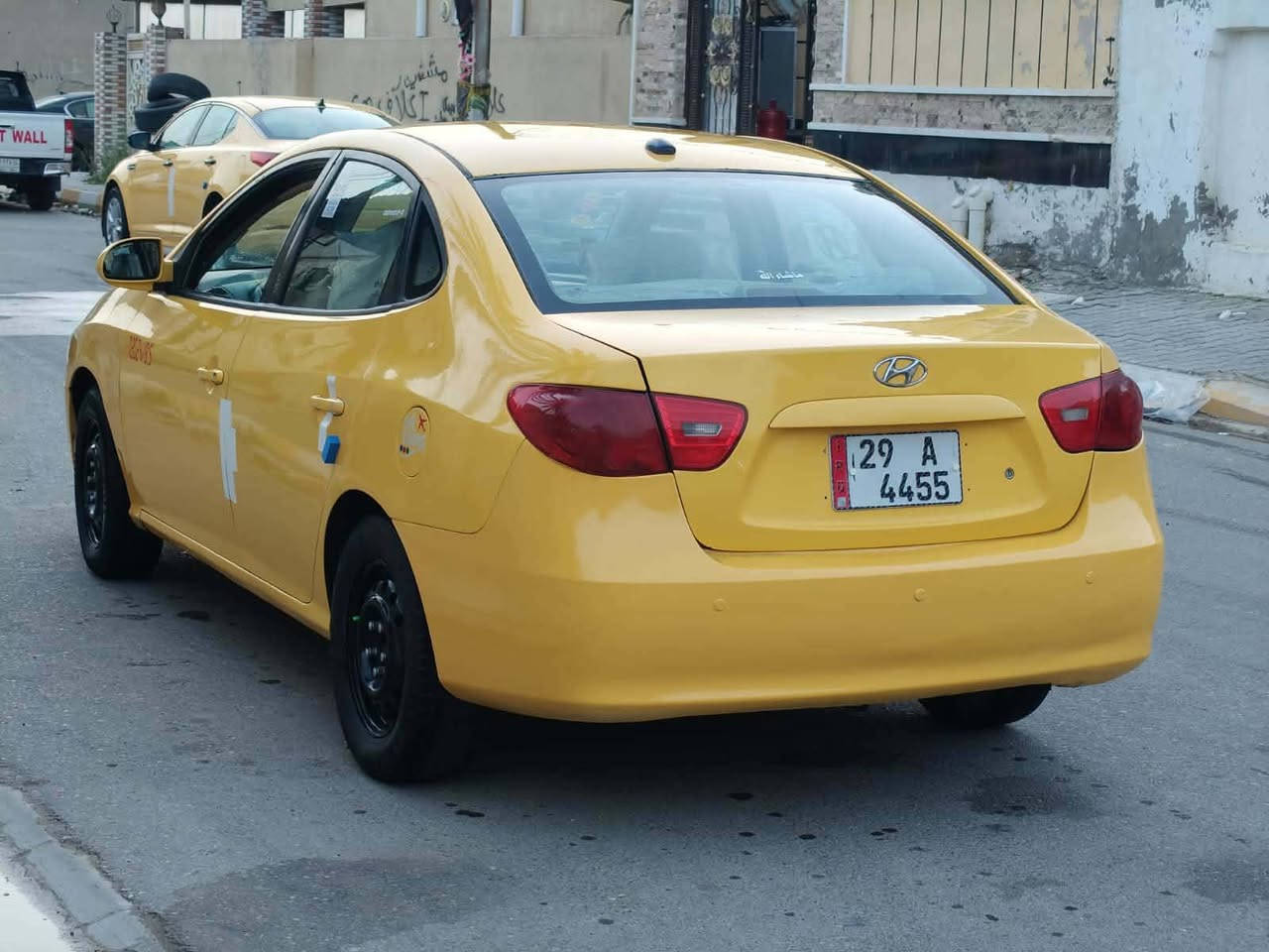 *********** الانتره وارد أمريكي موديل 2008 بيه جاملغ وبنيد بدون دواخل مكينه 2000 تخم تاير حداديه جديده رقم واسط بسمي سنويه ل٢٠٣٠ خط وبحث مصفر مكان سياره واسط السعر 78
