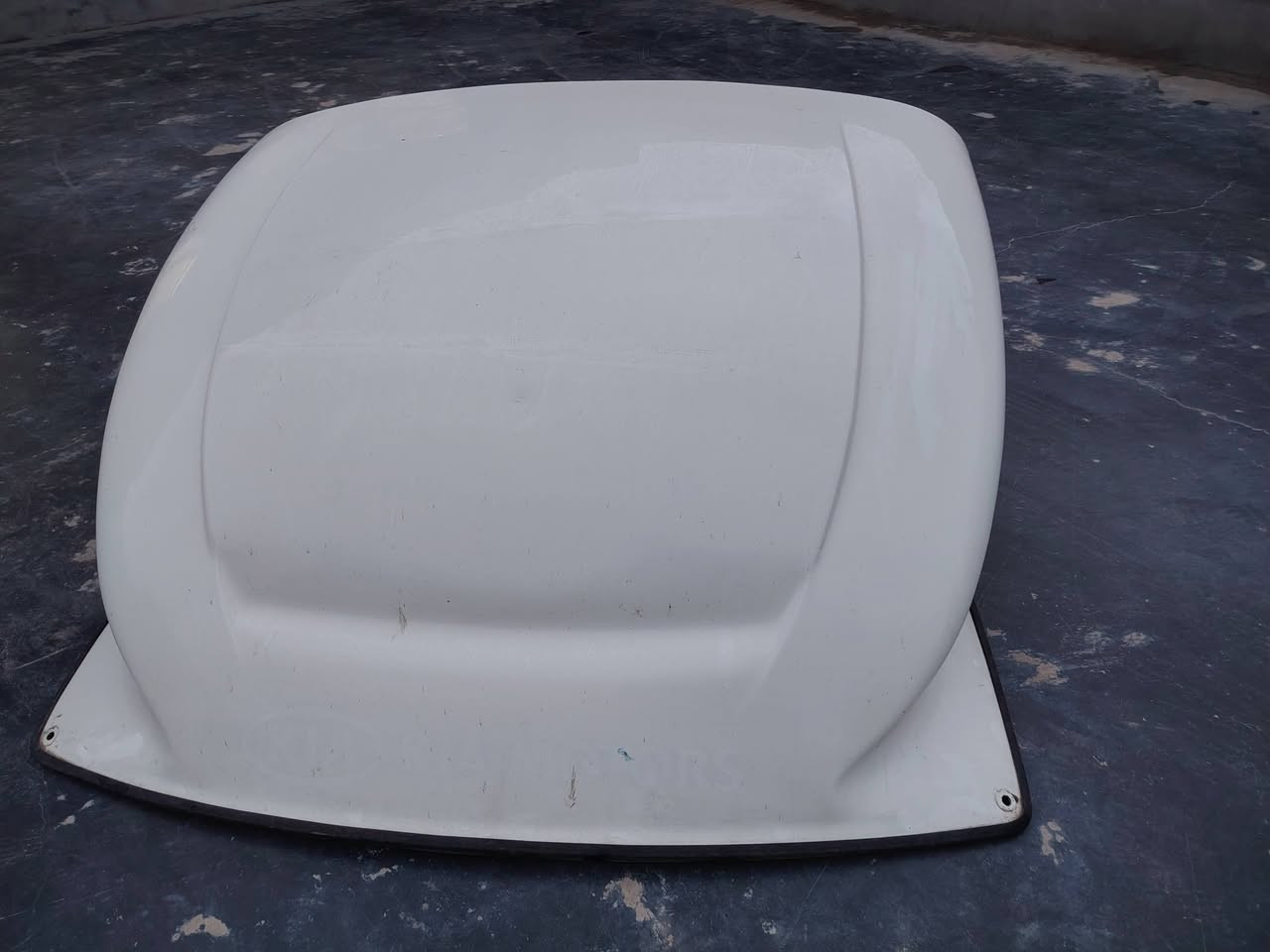 کاسحە دوو تەنی ۲۰۲۳
سعری ۲۰۰ دۆلار
***********
