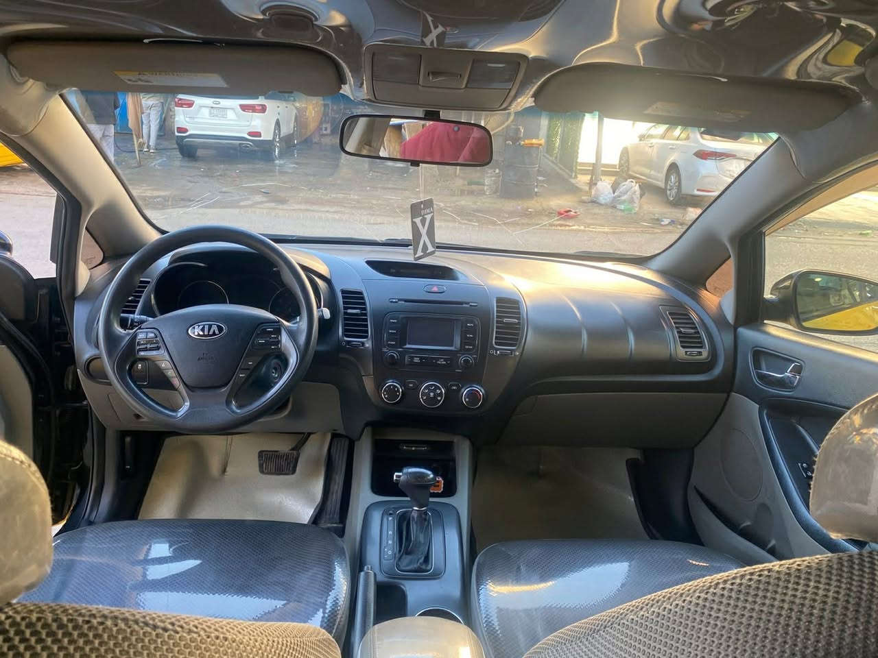 فورتي وارد أمريكي 2016
رقم بغداد بأسمي تحويل ثاني  حادثها مرفق بالصور تخم تاير باتري جديد مدوشمه ارضيه وكشنات تحكم ستيرن كامرة خلفيه شاشه سيارة كامله من كل نقص  شواصي لغد دواخل كفاله بدون ايرباك كير مكينة تبريد صدر كهربائيات كفال

السعر 110 

***********

الدورة ميكانيك
