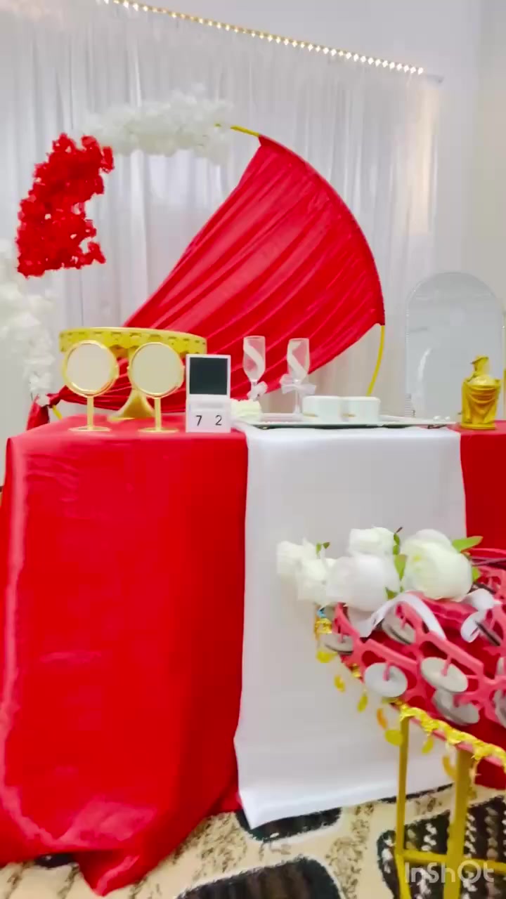 على بركه الله افتتاح مكتب ليال للكوشات والجمال باالترتيب ✨️بتفاصيل ناعمه وفخمه بنفس الوقت ❤️❤️لتنظيم كافه المناسبات -خطوبه-حنه- زفاف-اعياد ميلاد-حفلات تخرج- مع توفر كادر نسوي للتنظيم مع تجهيز كافه قوالب الكيك للأستفسار الاتصال على الرقم*********** أسد حرب
