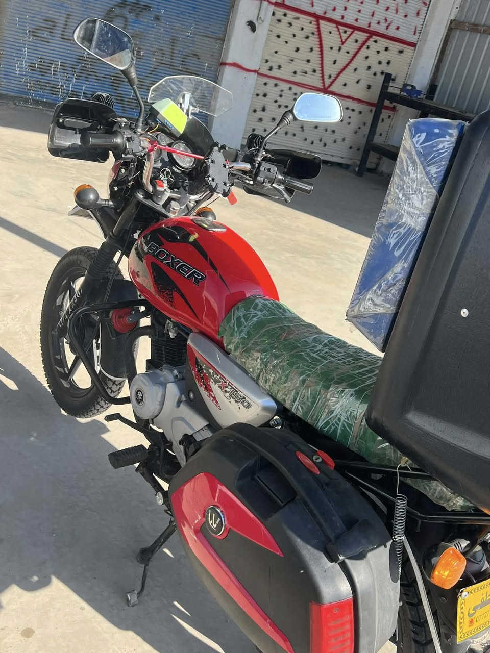 سلام عليكم اللبيع بوكسر كفالة باقي تفاصيل خاص شراي بي خير ويدلل عل عل خاص مامتواجد دائمن تصل افضل مكان بغداد محمودية رقم ***********/***********
