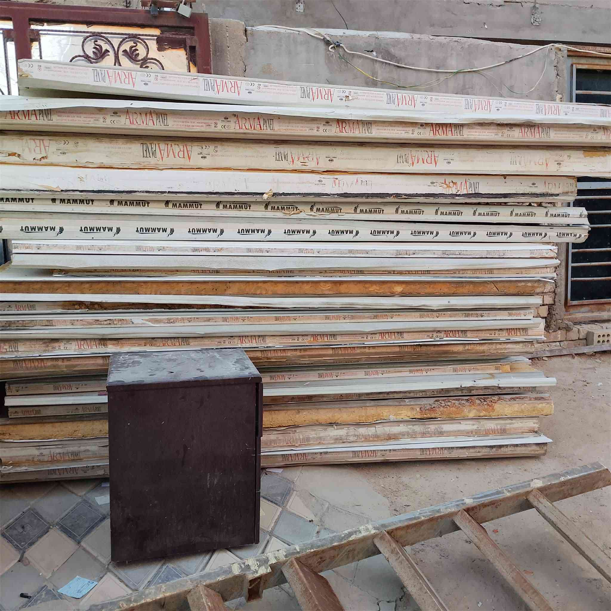 سندويش للبيع
المكان النجف حي النداء 
رقم الهاتف 
‏‪***********‬‏
