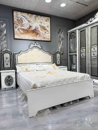 جاهز للحجز • غرفة نوم