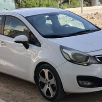 كيا ريؤ(kia Rio)مالي دؤست زؤر پاك بؤياغي نية  موديل ٢٠١٣  بةشةرتي هةمو...