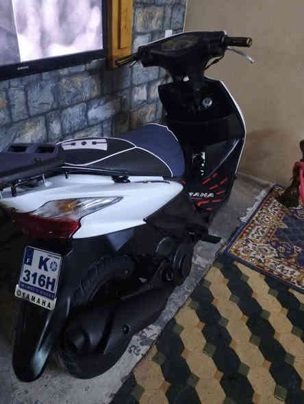 السلام عليكم
دراجة ادرس ياباني حديث للبيع كهربائيات كلها شغاله نكره سلف سعرها 500 مكاني بغداد 
***********
