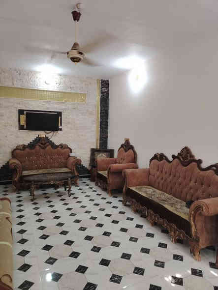 بيت لبيع طابو صرف حر في نهاية شارع البريد الحمزه الشرقي  ركن مساحه ٢٢٠ يحتوي ع ٣ غرف نوم وبراني وصاله كبار
بناء جديد سنه 2021
استفسار الرقم ***********
