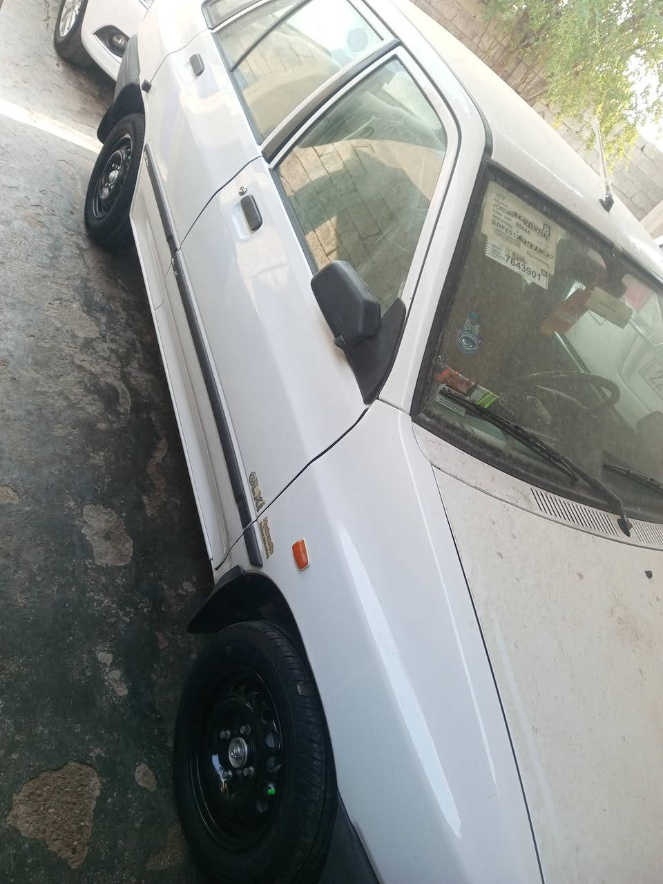 السلام عليكم سايبه خصوصي موديل 2011 للبيع رقم بغداد سيارة جديده جدا كفاله عامه السعر 48 وبيه مجال الاستفسار ***********
