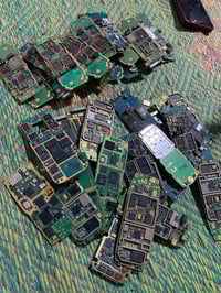 كمية • متوفرة • للبيع