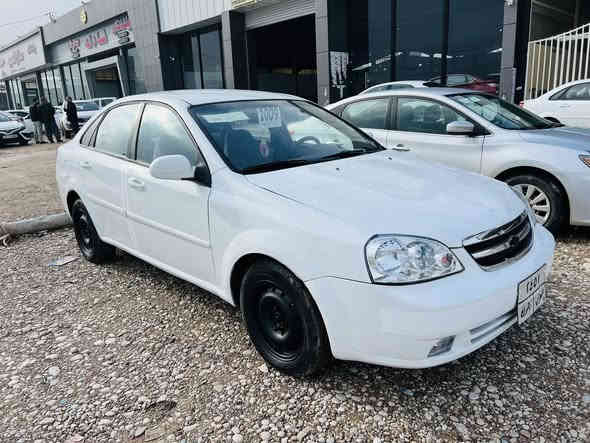 شوفرليت اوبترا موديل 2009 كير توماتيك   سياره. صبغ  عام  مكلوبة. بجم كبس شاصي شرط.  على غرامه 370 الف ينزل من سعر. سياره. جاهز. عنوان بردرش معرض الاصدقاء سعر 63$ورقة. و مجال  رقم موبايل ***********
