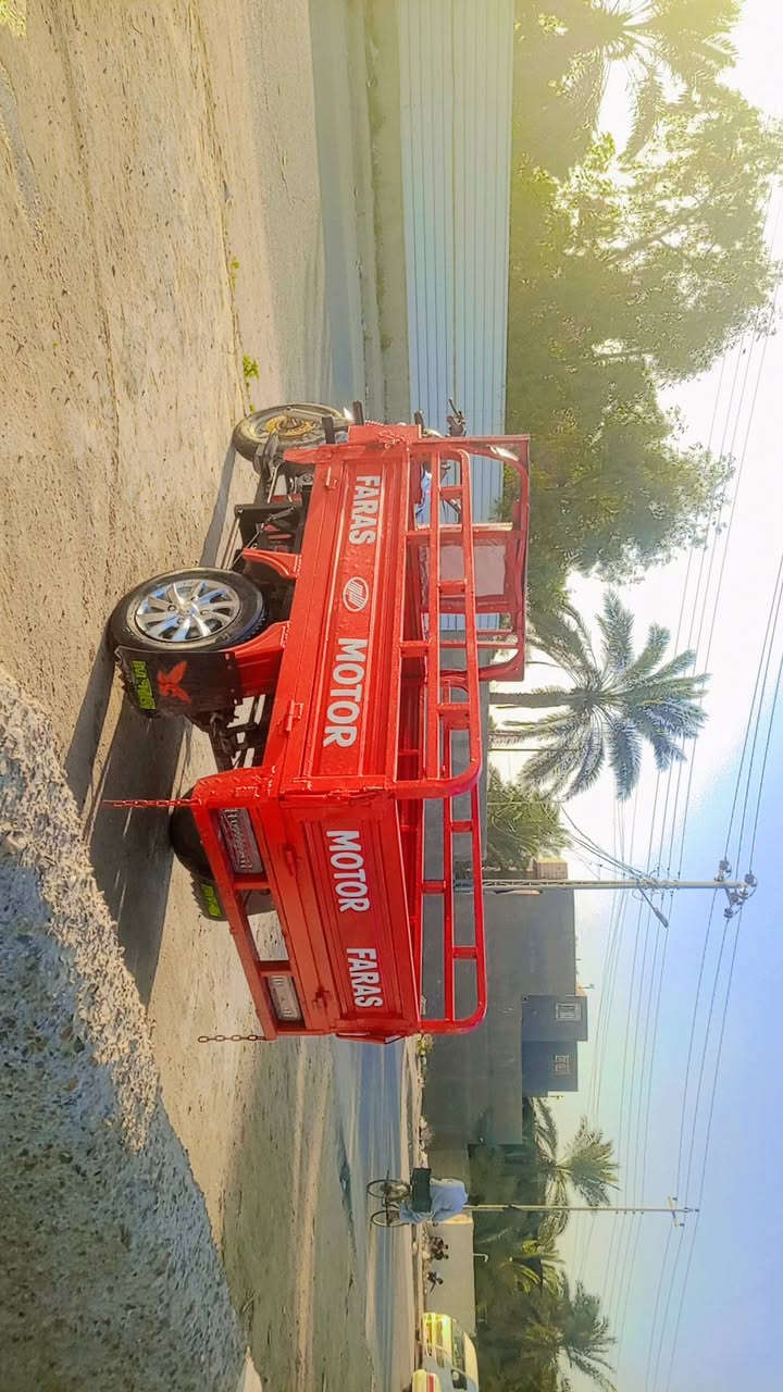 سلام عليكم فرس موديل 2013 اوراق معمره كله جديد ترايك وين مايعجبك نكره سلف كهربائيات  كلها شغاله من الطول للطول شاصي وبدي كفاله البدي شغله درجة اوله مكينه مامفتوحه بيها نقص ورقه المنفيس فقط اوراقها مطابقه بالشاصي والبليته مكاني ابو الخصيب أهل عيد سعر مليون 450 والشراي بخدمته 

***********
