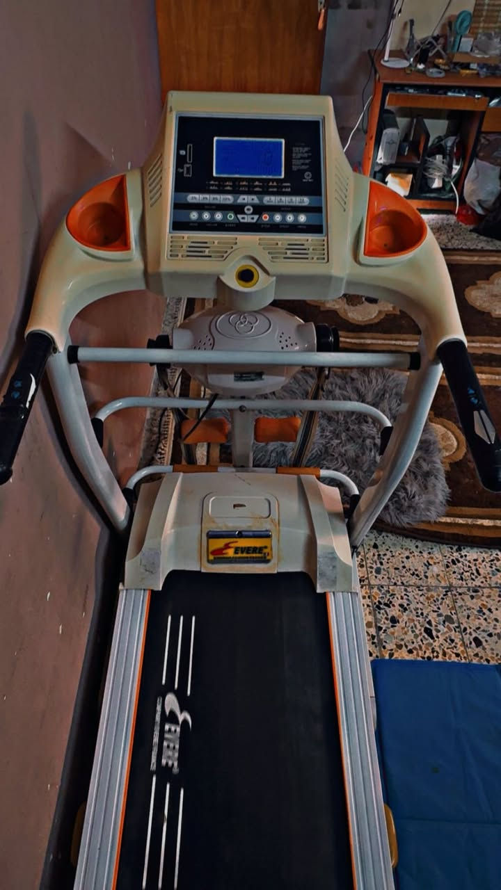 جهاز جري للبيع (EVERE) الجهاز نضيف جداً   السعر 175 الف فقط  وبي مجال بسيط✨


**إذا كنت صاحب هذا الإعلان وتريد حذفه لأي سبب، رجاءا أرسل رسالة إلى الدعم الفني**