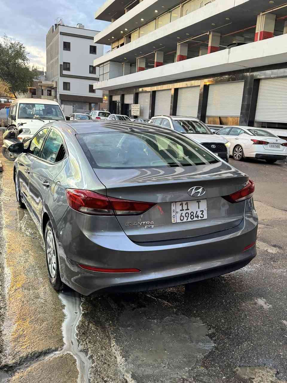 سلام عليكم النتره موديل  2018 وارد أمريكي سرقها دعاميه فقط و مكينه 2000 كير عادي سياره بدون حادث بدون صبغ سياره مكينه و كير ممفتوحا  السياره جاهزه رقم بغداد باسمي تحويل مباشر سعر سياره 120 ورقه  //***********
