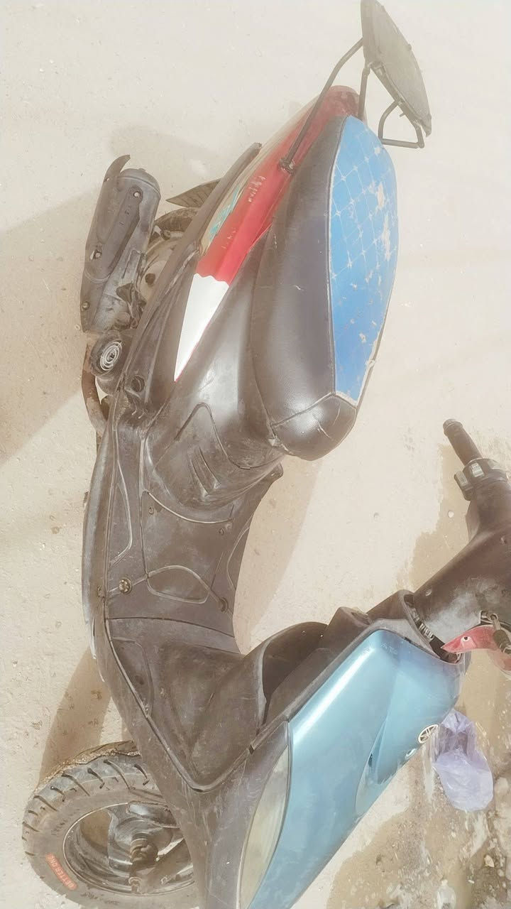 السلام عليكم دراجه ماكس للبيع سعر 350 وبيها مجال الماكينه مفتوحه 50 بلاد بكاء الناصريه ***********
