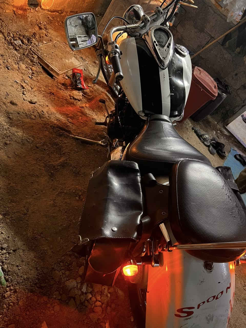 سلام عليكم ياماها دراك ستار دراجة نضيفة أمانة الله ولمحرك ولمكينة كلش قوية وصارت عليهة إدامة كاملة من كابريتر جوينات بلكات تنضيف عميق تبديل دهن امزويل جديد دراجة خير من الله كهربائيات شغالة نكرة سلف مكاني بغداد العبيدي الشهداء الثانية قرب مدرسة حسين كريدي ابيعلك من الباب دراجة مامرقمة مكاتبة ومنفيس فقط سعر الدراجة مليون و300وهاذة رقمي ***********
