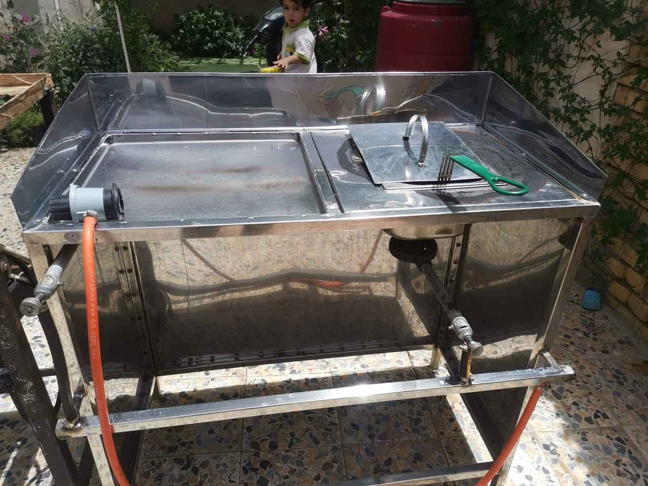 كريل برگر مع قلاية فنگر  تزكام محلي كلة سل ستيل  ولبليت غذائي  حوض الفنكر 4 لتر غاز  استخدام سنة وحدة  السعر 250
مثرامة  حجم 22  نضيفة كلش  شغالة  وكاملة ملحقاتها مصفي لثرم الحمص ومصفي لثرم اللحم 
السعر 250
ميز اسواق المنيوم طول 2 متر وعمق 40 وارتفاع 90 نضيف كلش فقط كسر الجامة الفوك  فقط  السعر 75 الف
الماجدية
سيد جميل


**إذا كنت صاحب هذا الإعلان وتريد حذفه لأي سبب، رجاءا أرسل رسالة إلى الدعم الفني**