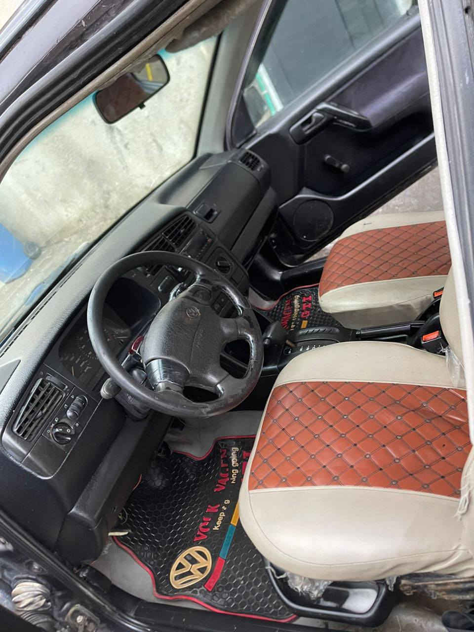 فنتو موديل93 اوتو مكينه2000 مكفولات رقم بغداد مشروع وطني تحويل مباشر
صدر جديد مبدل كهربائيات جاهزه ضفاير بلاديه شرط داخل نضيف بدون حادث بلاديه صبغ جديد جاهزه
 السعر40 مجال بسيط رجائا ***********
بغداد البياع
