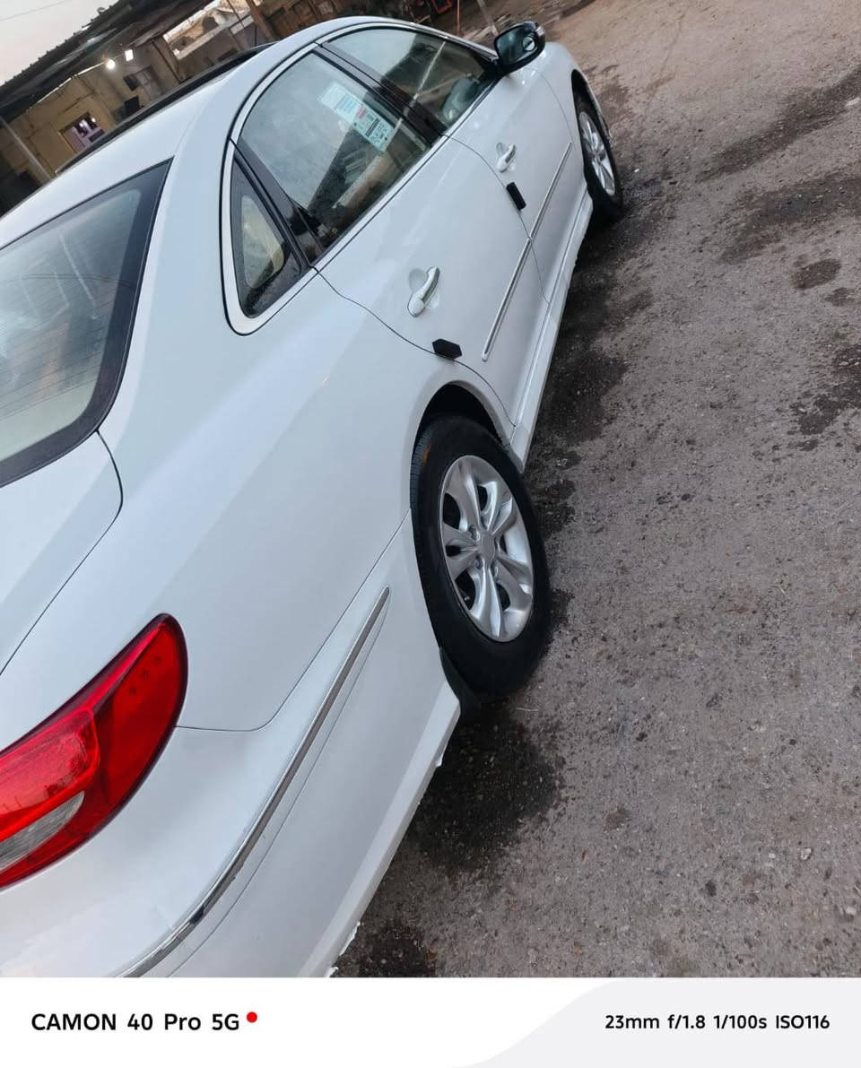 السلام عليكم البيع فقط ازيره موديل 11خليجيه مكفوله من الصبغ كفاله عامه محرك 2700 السياره نضيفه مال جناي رقم انبار السعر المطلوب110وبيها مجال الطيبين***********
