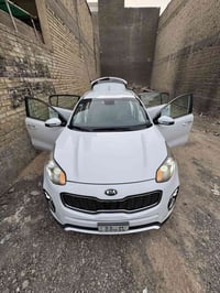 كيا سبورتج 2019 خليجي للبيع ماشية 104 الف كيلو  (كير و محرك مكفول) محر...