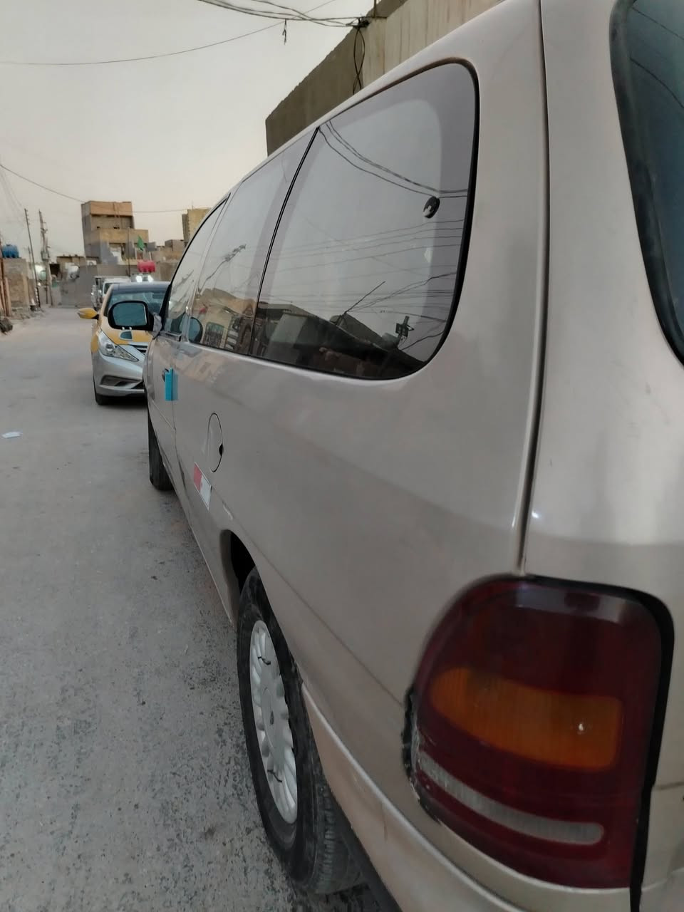 السلام عليكم سياره فورت 7 راكب غير مكينه كورولا بالكرتونه سياره كامله بس عوسه كمبروسر التبريد السعر 43 وبي مجال باسمي بغداد سياره كامله المواصفات


**إذا كنت صاحب هذا الإعلان وتريد حذفه لأي سبب، رجاءا أرسل رسالة إلى الدعم الفني**