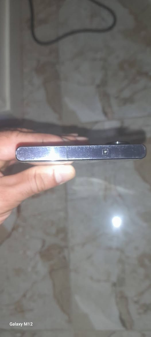 جهاز اس 23 الترا ذاكره 256 شركه عين الفهد كارتون موجود وكيبل شحن موجود جهاز نظافه ميه بالميه مال بيت شخط كد شعره مابيه الجهاز شرط الشوف ابيع السعر ٨٥٠ الف وبيه مجال الخاطر الجيه مكاني بغداد الشعله الشراي يجي خاص وتدلل


**إذا كنت صاحب هذا الإعلان وتريد حذفه لأي سبب، رجاءا أرسل رسالة إلى الدعم الفني**