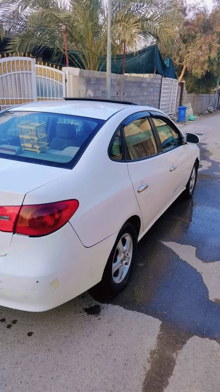 النترا موديل 2009وارد خليجي محرك 1600 دوش
السياره حلوه واحله من الصور واسخدام شخصي  مواصفاته فتحه سلايد روف شاشه وتحكم ستيرن جهتين كهربائيات كلها شغاله مكينه وگير كفاله 
ملاحظه /السياره بيه صبغ حزام بدون حادث 
السعر 90 وبيه مجال حك الجيه 
للاستفسار اكثر هذا رقم صاحب السياره وبي واتساب واني مكلف بالنشر  
0770 527 4688
