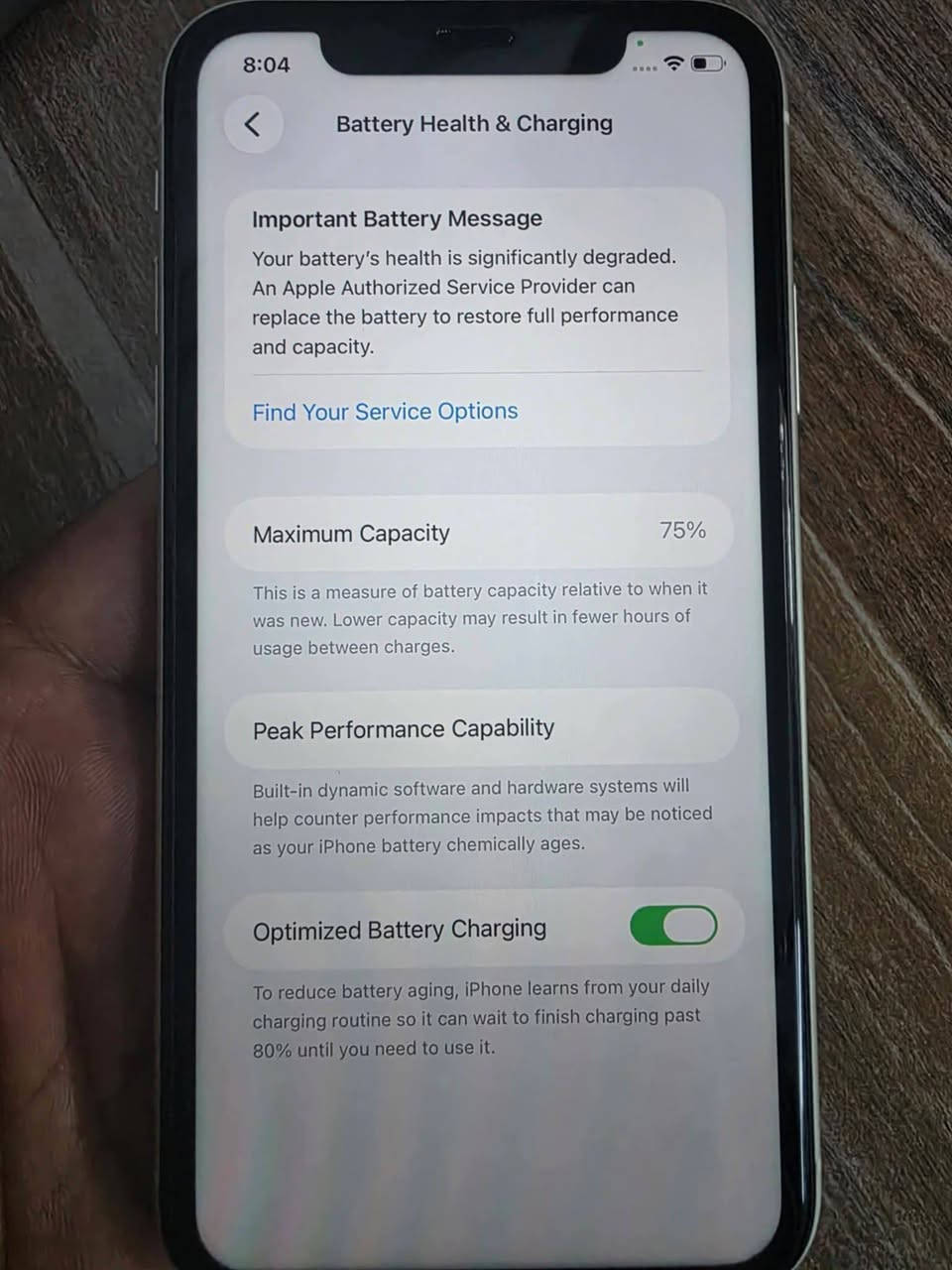 ايفون 11 عادي
ذاكره 128
بطاريه 75
الجهاز بلادي كلشي ما مبدل بي زلغ واحد ما بي 
للمراوس بدراجه فقط 
مكاني بغداد الدوره 
متواجد خاص او واتساب 
***********
