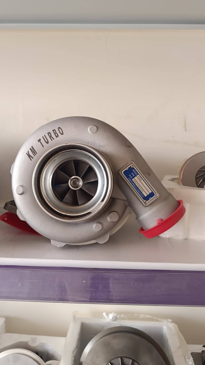 🛠️ محل الأسطة عبد الواحد - خبرة 37 عاماً في صيانة السوبرات
نضع بين أيديكم خبرة قاربت الأربعة عقود في عالم السوبر جارجر والتيربو جارجر، لضمان أعلى أداء لمحرك سيارتك.
خدماتنا المتميزة:
✅ بيع وتوفير كافة أنواع السوبرات (Superchargers).
✅ صيانة وإصلاح جميع أنواع السوبرات والتيربو باحترافية عالية.
✅ قطع غيار أصلية ومضمونة.
لماذا تختارنا؟
🛡️ ضمان حقيقي لمدة 90 يوماً على الصيانة والقطع.
👨‍🔧 خبرة طويلة (37 سنة) في هذا المجال التخصصي.
🚚 خدمة التوصيل السريع: نرسل الطلبات لكافة محافظات العراق، ويصلك الطلب خلال يوم واحد فقط.
📍 العنوان والاتصال:
الموقع: كركوك - الحي الصناعي - خلف القصابين - محل الأسطة عبد الواحد.
رقم الهاتف: ***********
ثقتكم هي هدفنا، وخبرتنا هي ضمانكم.
