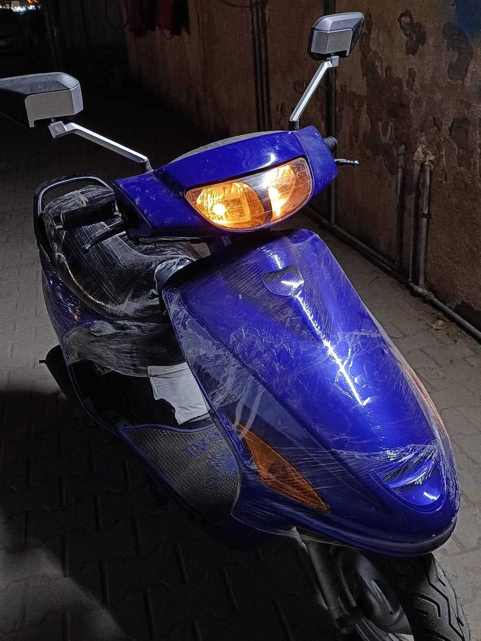 سلام عليكم دراجه فراشه نثيه للبيع مكان النجف مكلف بل نشر الاستفسار ***********
