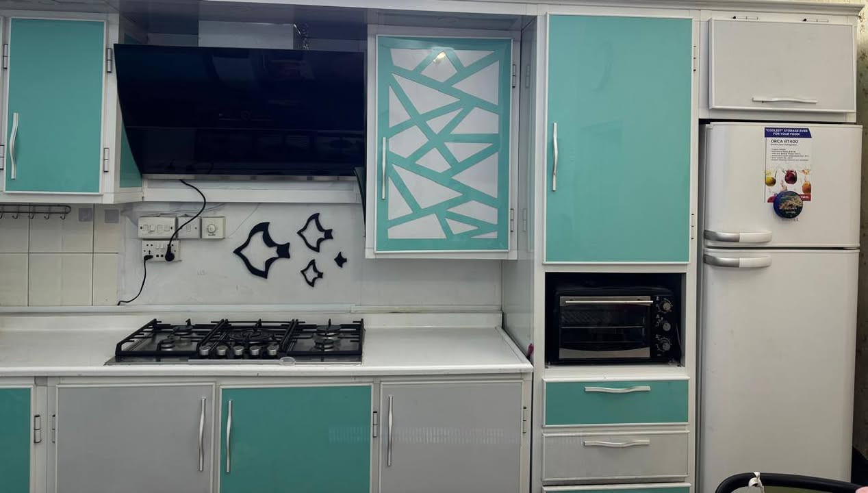 كاونتر المنيوم للبيع نضيف جدا مكانه بغداد/ القادسيه 
3،متر و25سم  بدون الطباخ والمرشحه 
للاستفسار الاتصال علرقم ***********📞
