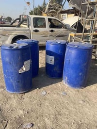 براميل بلاستيك • جديدة • نجف