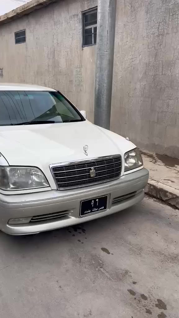 مەلیكە موس دیفۆڕ بچوك ١٧١شتی دانسقەو
دوودووگمەی پردەی نەجەفچوار کووشنی کارەبا كامل مەسرەف كراو بێ دەعو لێدراوە ڕۆنی گێڕو مەكینە گۆڕدراوە چوار تایەو ویلی لۆكی لەژێرە 52$مەجالێكی كەمم
شوێن سلێمانی 
ژم ***********
