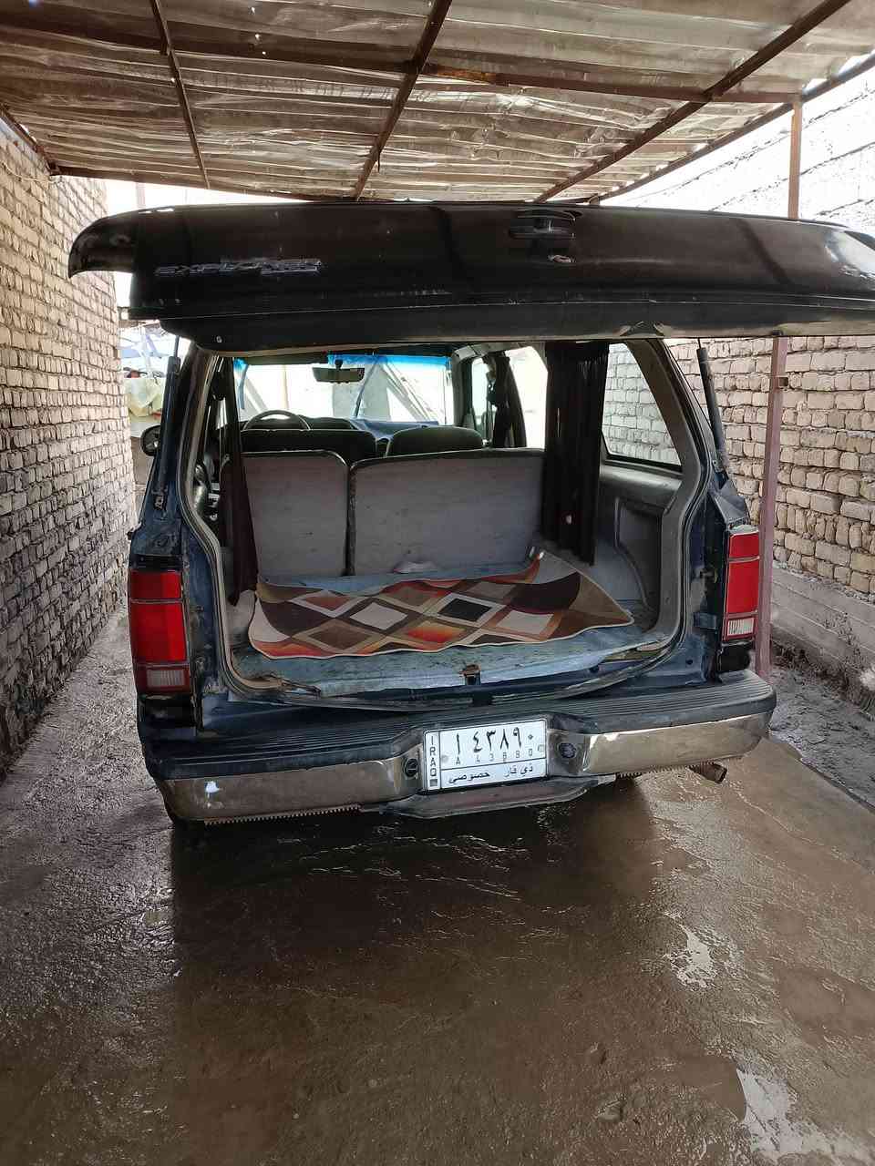 فورد موديل ٩٢
كير ومحرك ٢٥٠٠ مكفولات سنويه نهاية ٢٧ 
سياره جاهزه .المكان ناصريه قضاء النصر 
السعر ٢٢ وبيها مجال
***********
