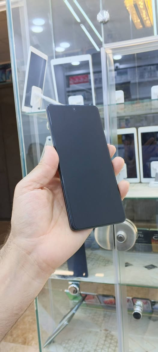 Xiamoi 11t pro

زاکیرە 128 گێگا و ڕام 8+8 بەرزدەکرێتەوە بۆ ڕام 16 گێگا و شاشەی Amolid و نوێبونەوەی شاشەی 120 هێرتز و پرۆسێسەری snapdragon 888 5gیی لەسەرە  و کامێرای 108 مێگا پێکسڵ و سەماعەی  ئیستریۆیە و  پاتری 5000 ملی ئەمپێرە و تەنیا پشتی کراوەتەوە و بەحاڵ تەبعێکی کاڵی تیک تۆکی هەیە هەیە شایەنی  باس  نیە بە هەمو شەرت و زەمانێک نرخی 195هەزار و مه عمەلەیەکی کەم

شوێن/چەمچەماڵ + گەیاندن هەیە شمشمل, السليمانية


**إذا كنت صاحب هذا الإعلان وتريد حذفه لأي سبب، رجاءا أرسل رسالة إلى الدعم الفني**