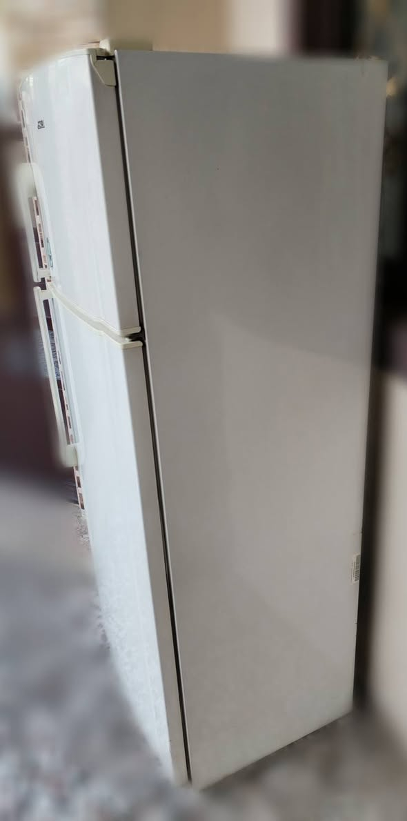 سلام عليكم
ثلاجة نوع VESTEL للبيع
حجم ١٨ مابيها تصليح 
سعرها ٢٠٠ وبيها مجال قليل
مكاني بغداد الغزالية


**إذا كنت صاحب هذا الإعلان وتريد حذفه لأي سبب، رجاءا أرسل رسالة إلى الدعم الفني**