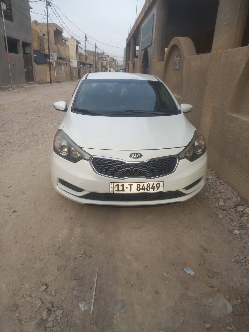 سلام عليكم اخوان السياره حادث أمريكا فقط بنيد والعراق بارد الشراي يتصل ***********علي
