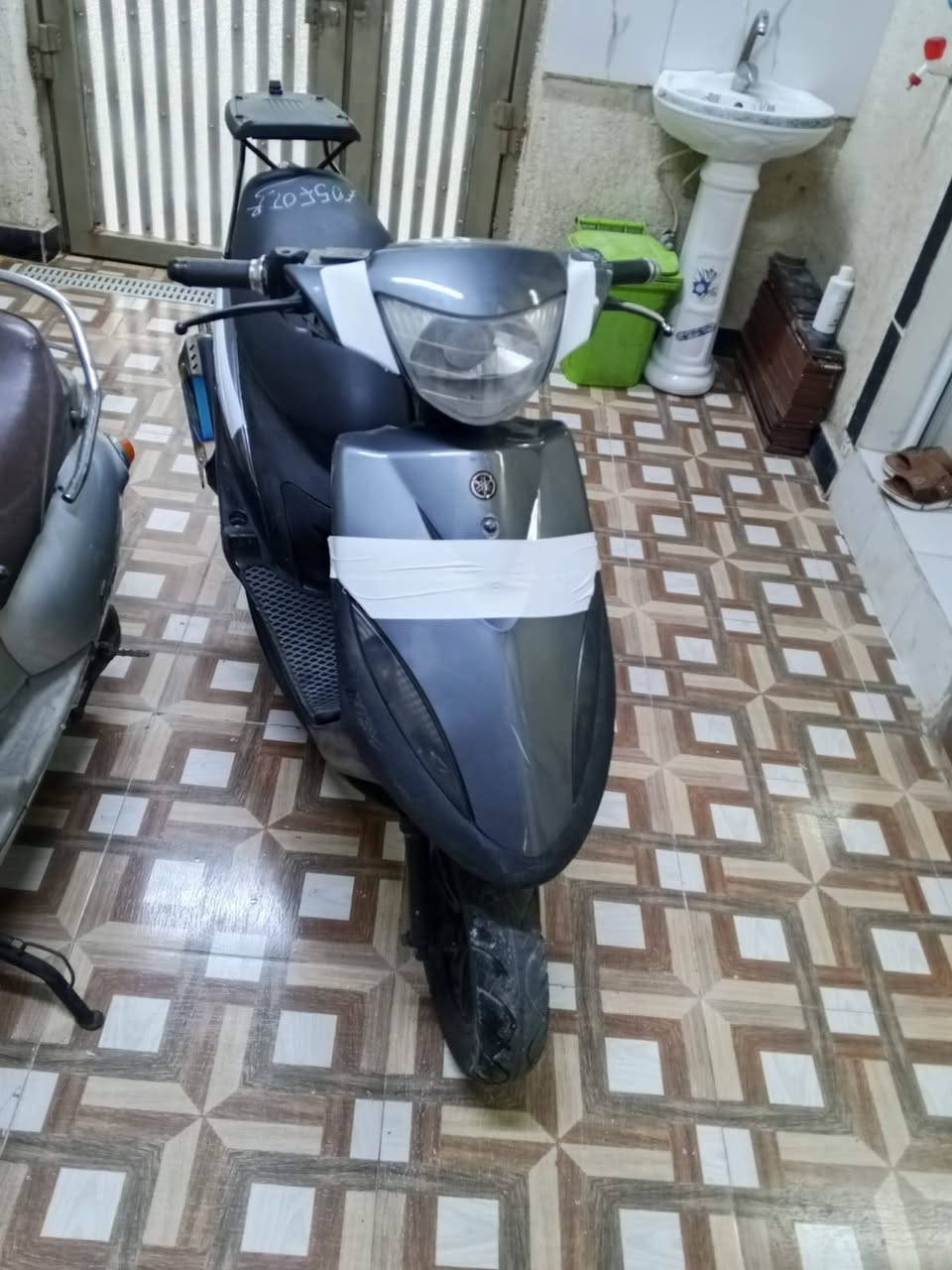 سلام عليكم دراجه ماكس البيع دراجه شغاله كلشي مابيه بس عوزه ضفيره ليعن بل مشي تكطع الاستفسار ع رقم *********** البصرة, العراق
