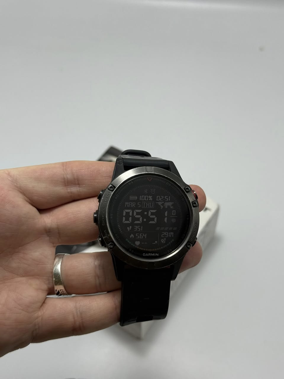 Garmin fenix 5
نضافه ٩٠٪؜
سعر ١٨٠ الف


**إذا كنت صاحب هذا الإعلان وتريد حذفه لأي سبب، رجاءا أرسل رسالة إلى الدعم الفني**